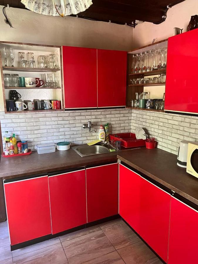 Horska Chata Veverka Подбанське Екстер'єр фото